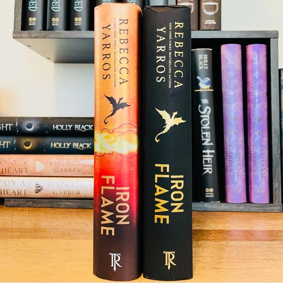 IRON FLAME - First Edition by Rebecca Yarros - Picture 3 of 6